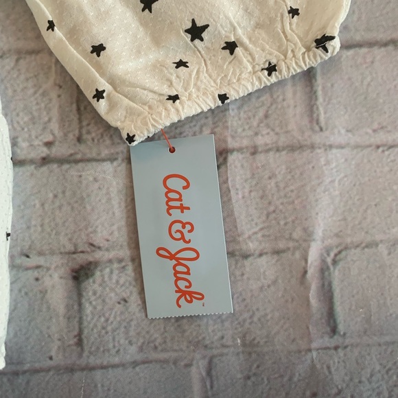 Cat & Jack Cold Shoulder Top Size 10/12 - Picture 5 of 8